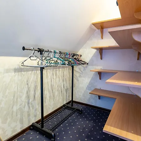 Goscinne Katarzyna Kur