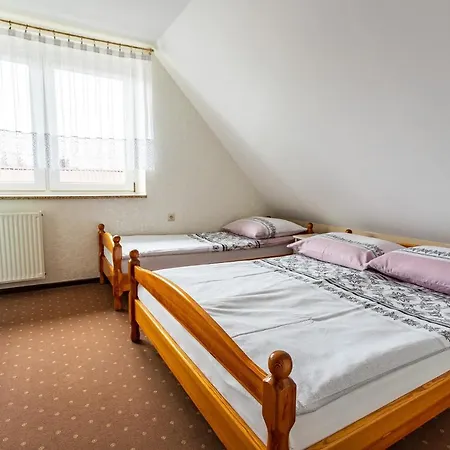 Goscinne Katarzyna Kur Casa de hóspedes Dębki