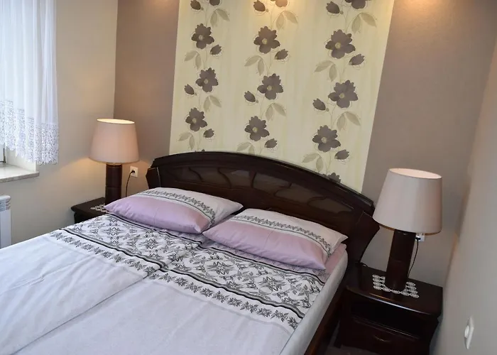 Goscinne Katarzyna Kur