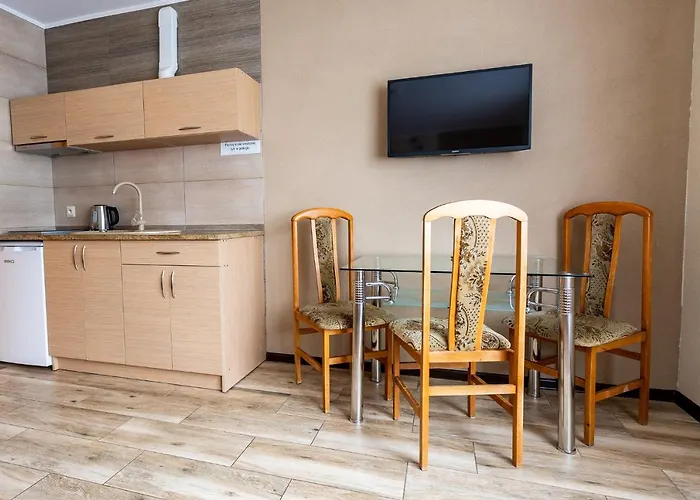 Guest house Goscinne Katarzyna Kur 3*