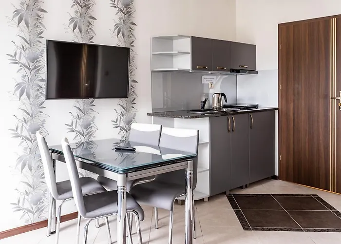 Goscinne Katarzyna Kur