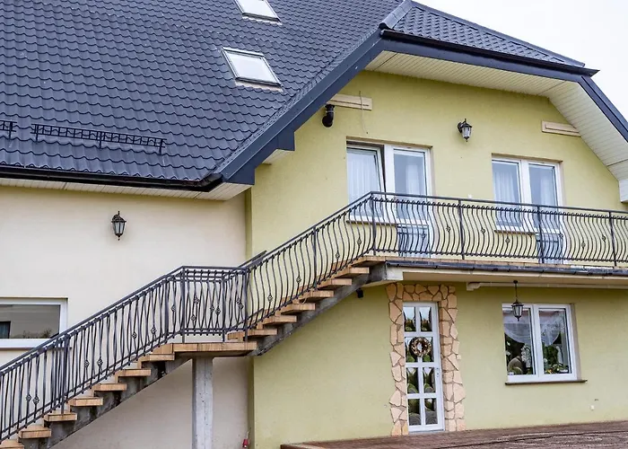 Guest house Goscinne Katarzyna Kur 3*