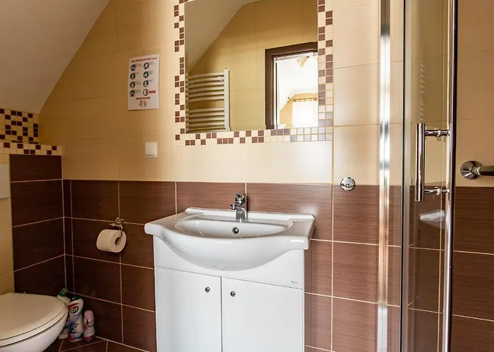 Guest house Goscinne Katarzyna Kur 3*