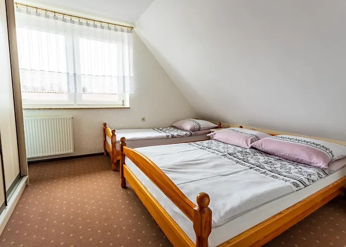 Goscinne Katarzyna Kur Gasthof Dębki